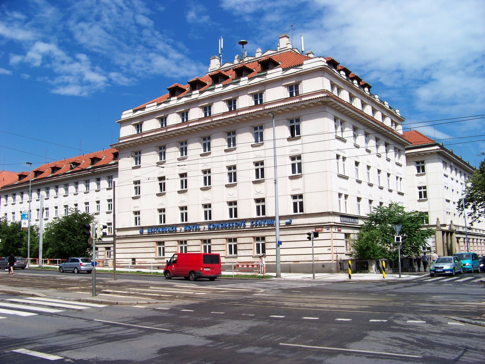 Prague Education Center. Чешский технический университет в Праге (ČVUT) — старейший технический университет в Европе - 2