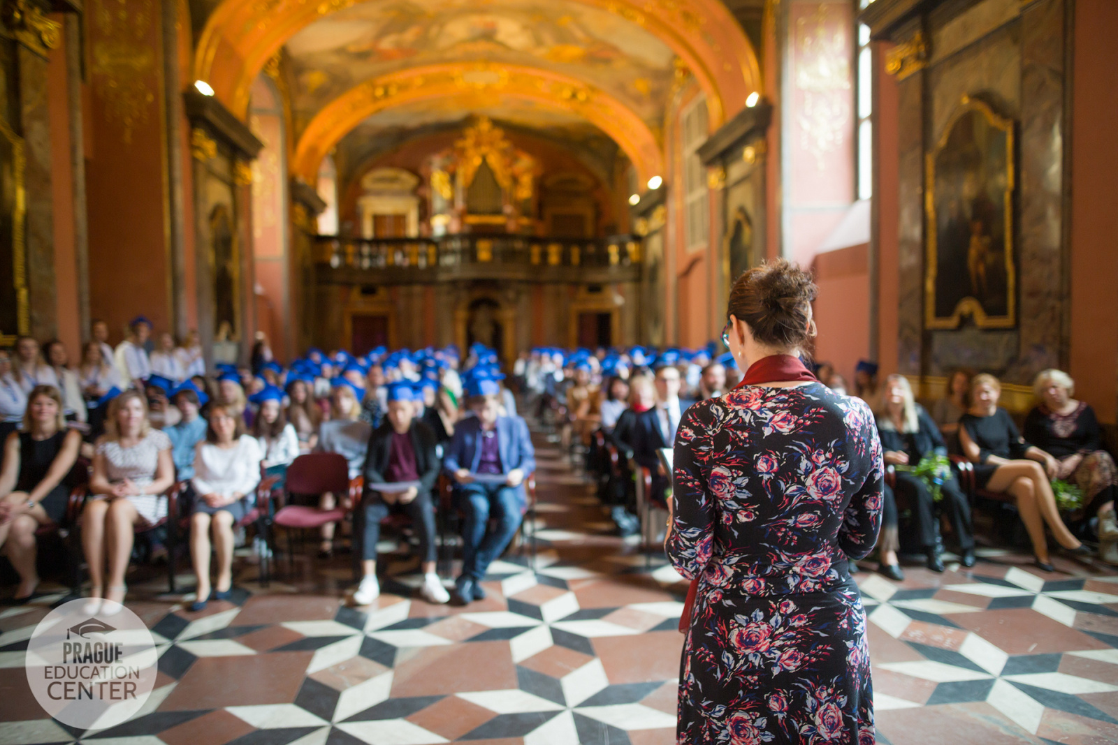 Выпускной и вручение сертификатов в Prague Education Center