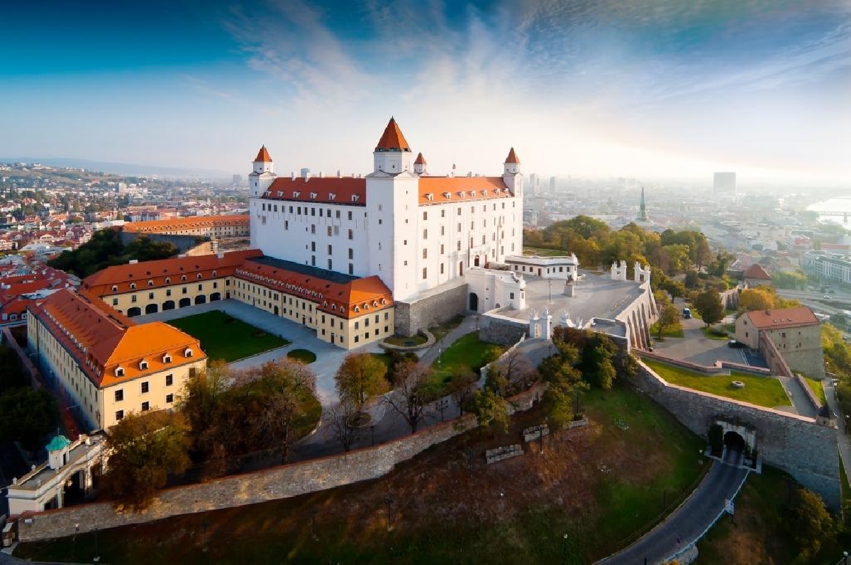 Символ Братиславы - Bratislava, Hrad, Slovensko