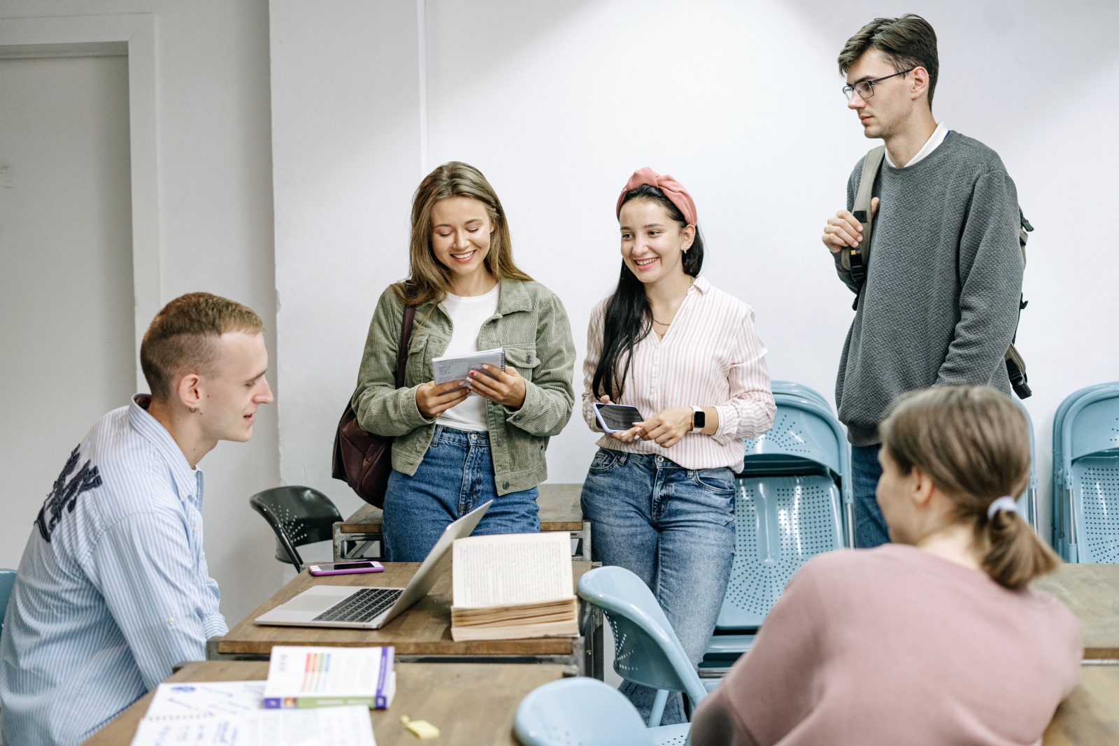 Інструкція: як знайти і влаштуватися на роботу після чеського вишу - 2